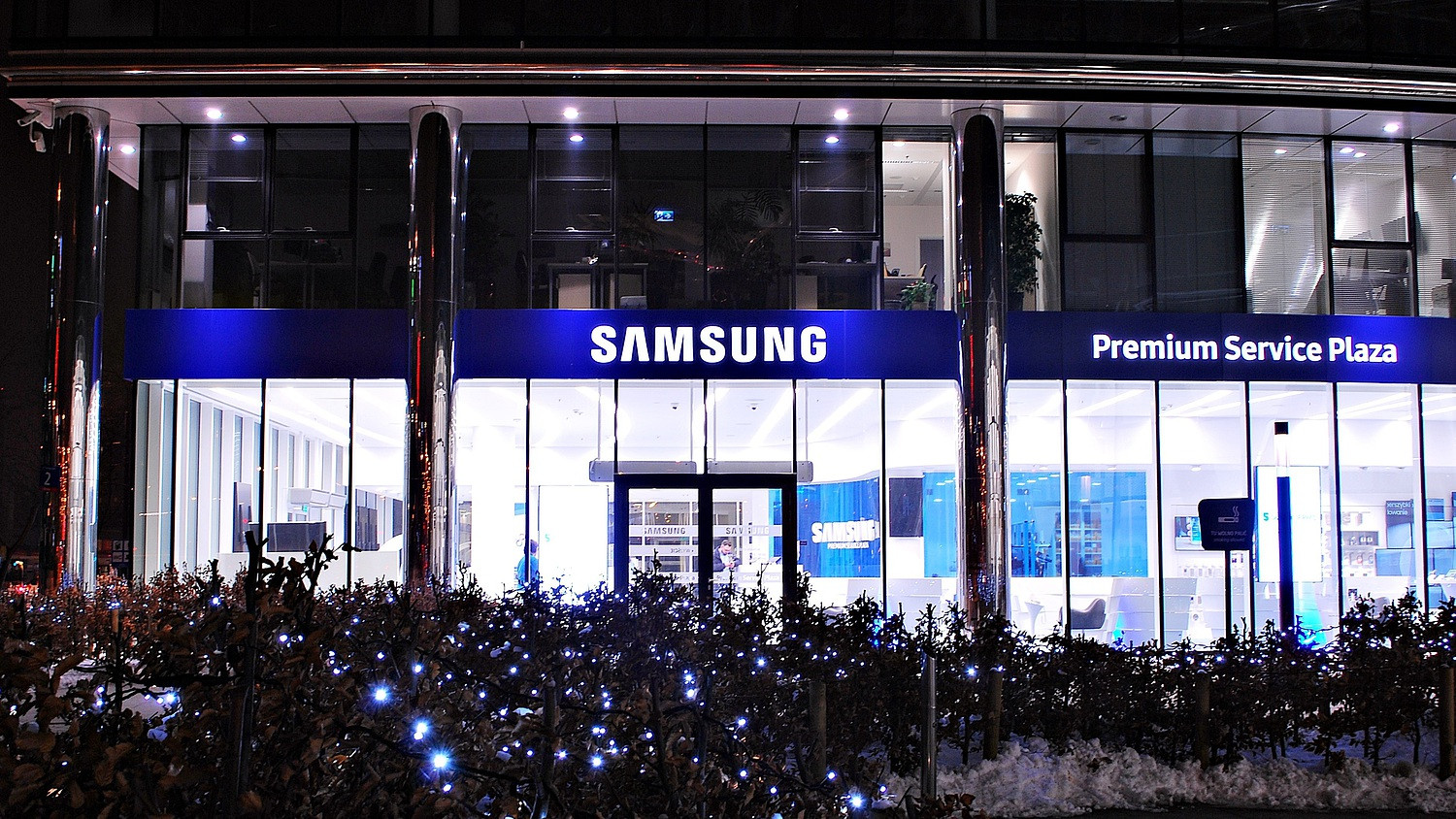 Rossz hírt közölt a Samsung, vesztésre áll egy fontos piacon
