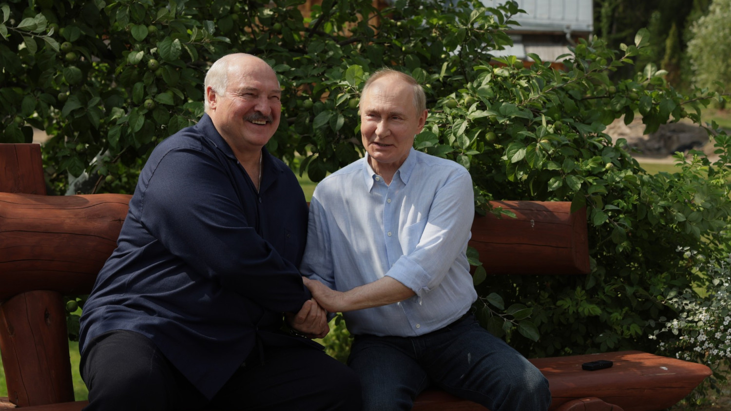 Átvizsgálták Aljakszandr Lukasenka fehérorosz elnököt – Nyilatkozatot tett Putyin szövetségese – Forrás: Portfolio.hu