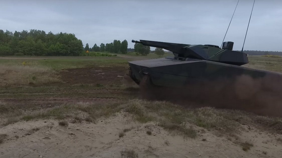 Magyarországgal közösen vásárolna fegyvert Európa egyik legerősebb hadserege