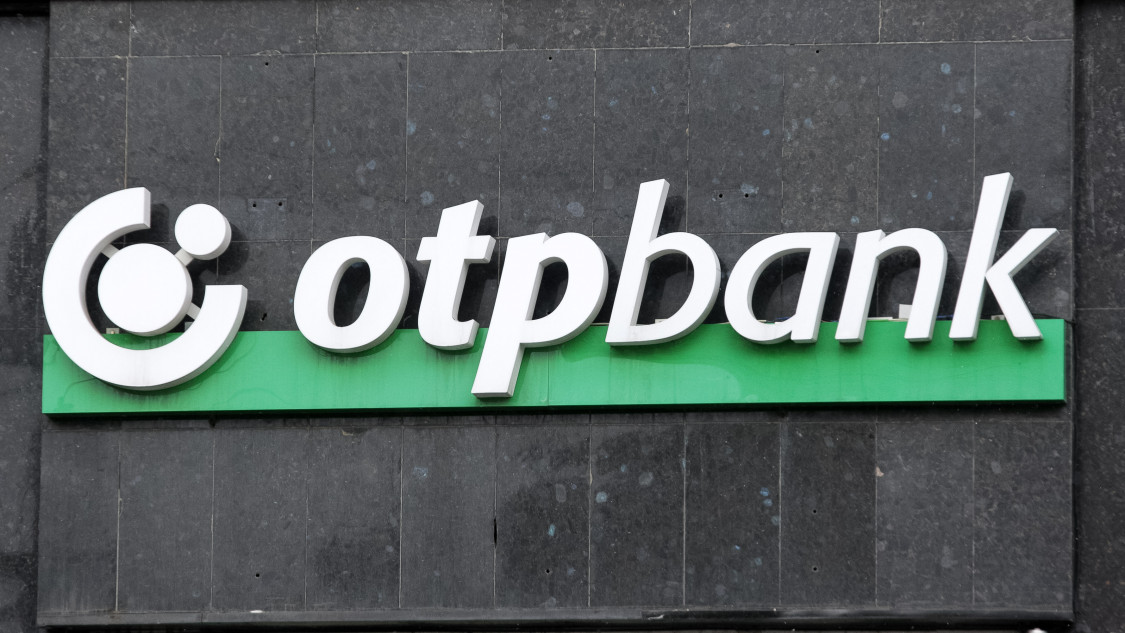 Отп банка. Отп банк корреспонденты. Отп банк. Банки венгрии. Отп банк кредит наличными реклама.
