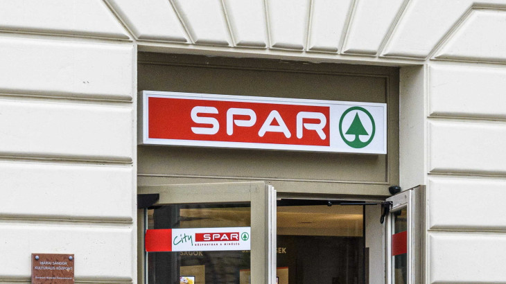 Bezár egy Spar-üzlet - Mi áll a háttérben?