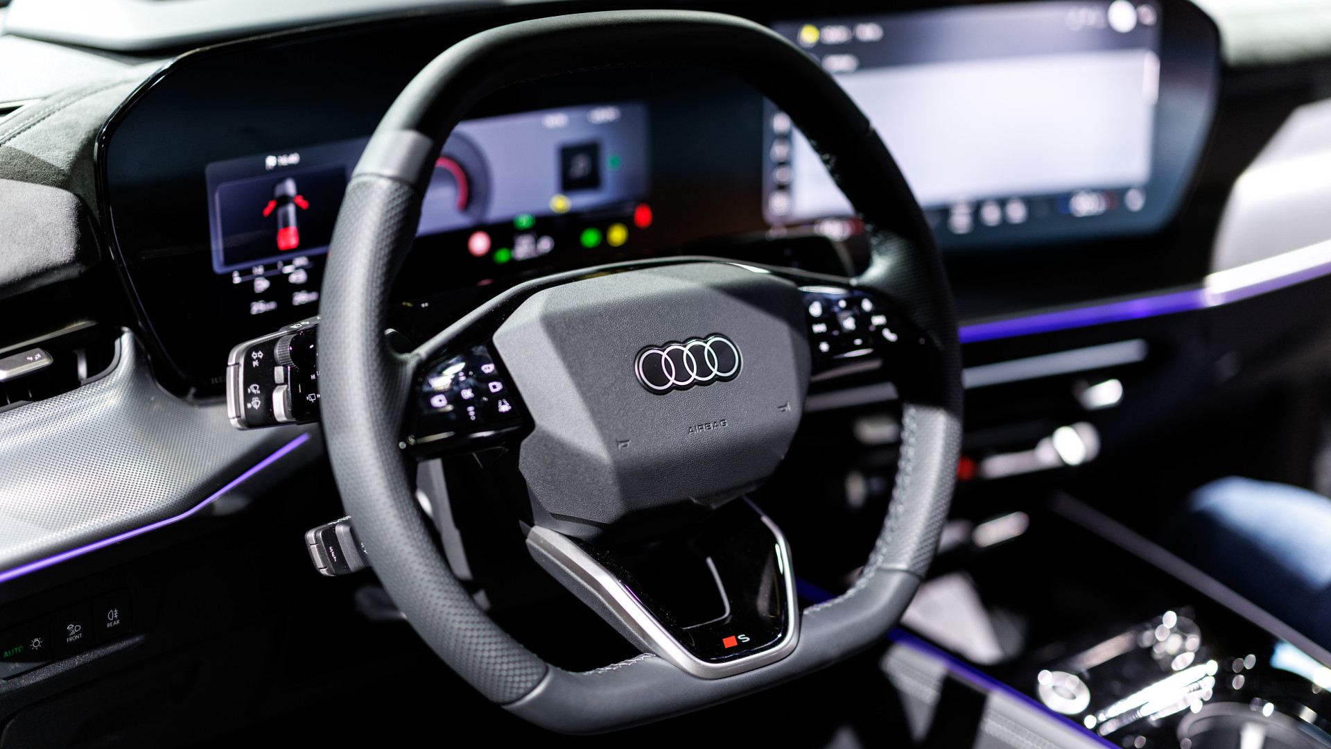 Válságban az Audi, összement a profit