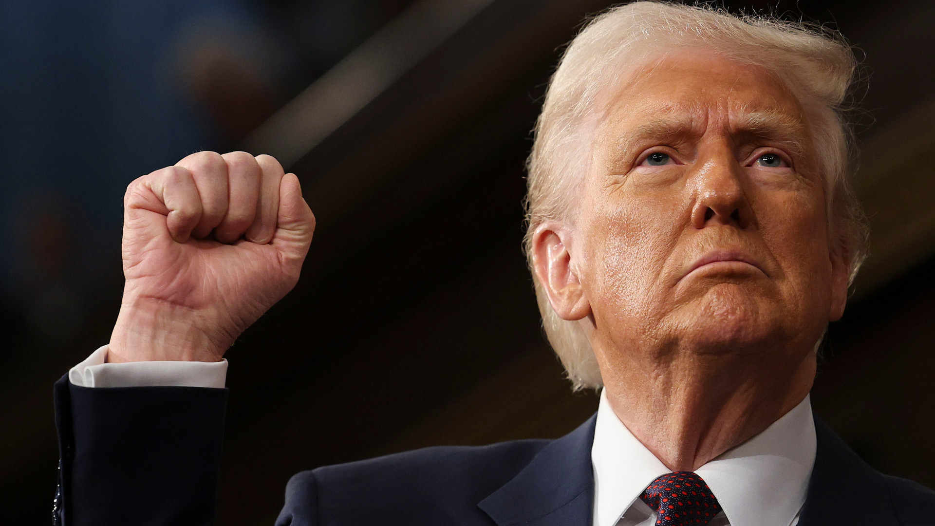 Trump alig tette parkolópályára a vámháborút, újabb drasztikus lépésre készül