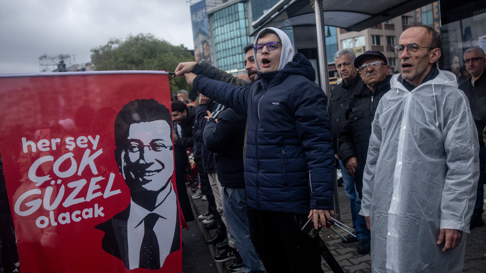 Börtönre ítélték Erdogan legfőbb ellenlábasát – Forrás: Portfolio.hu