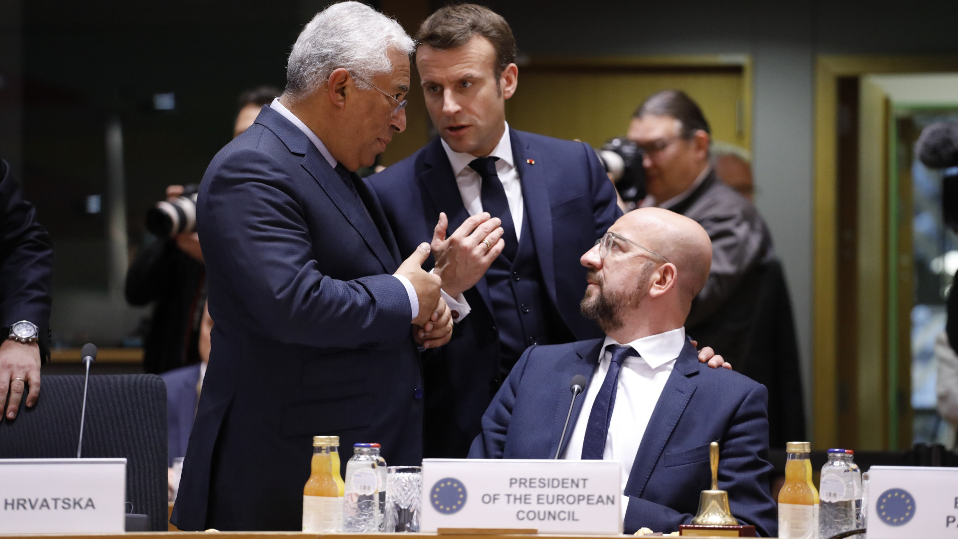 Macron és von der Leyen elszipkázná az USA legfontosabb erőforrását