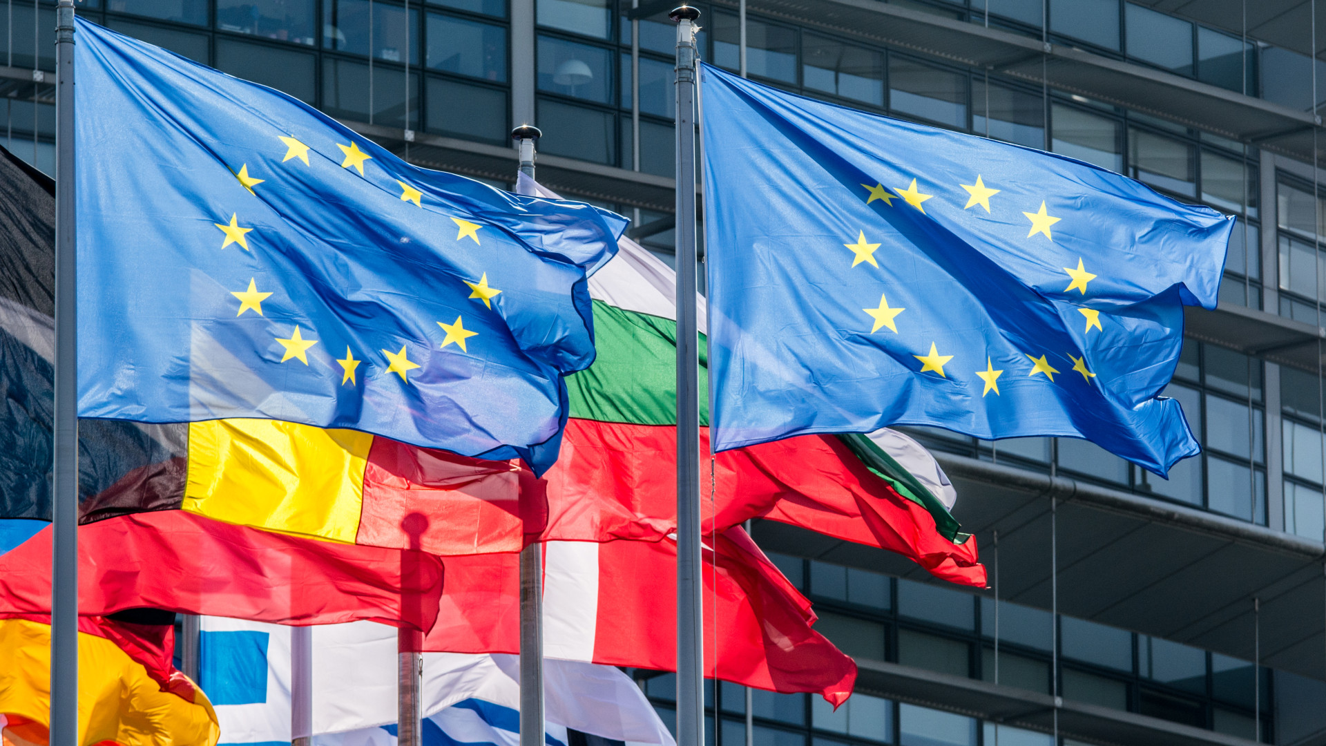 Kiderült az igazság a 650 milliárd eurós EU-alapról: a vállalkozások csak papíron látnak belőle eredményt