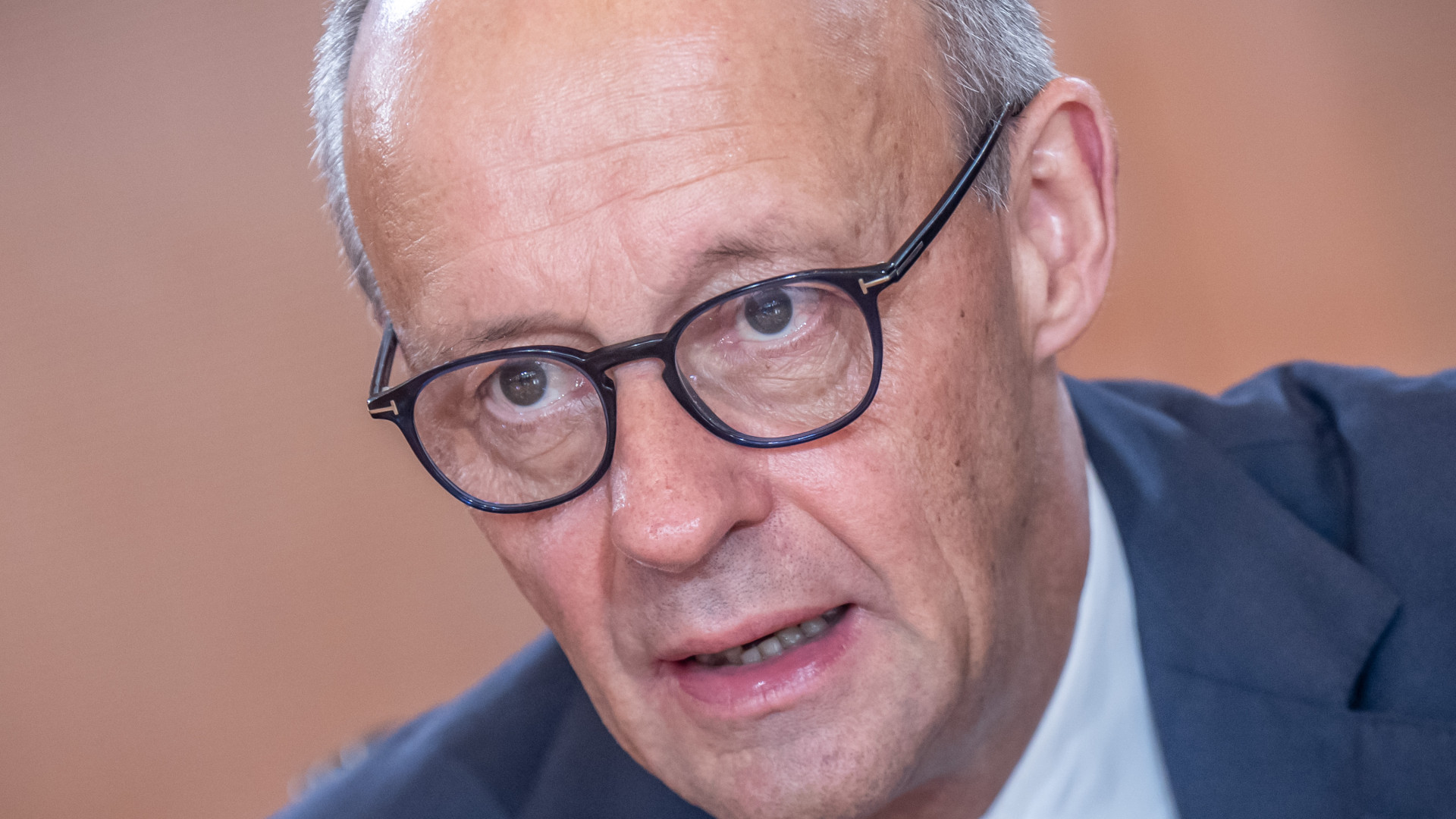 A német kancellár szerint közös európai tőzsdét kell létrehozni