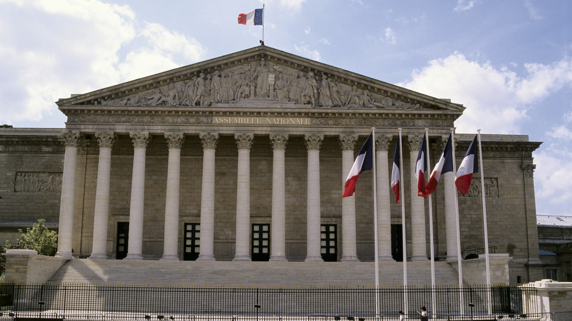 Néhány órán belül új fejezet nyílik Európa legforróbb politikai drámájában – Forrás: Portfolio.hu