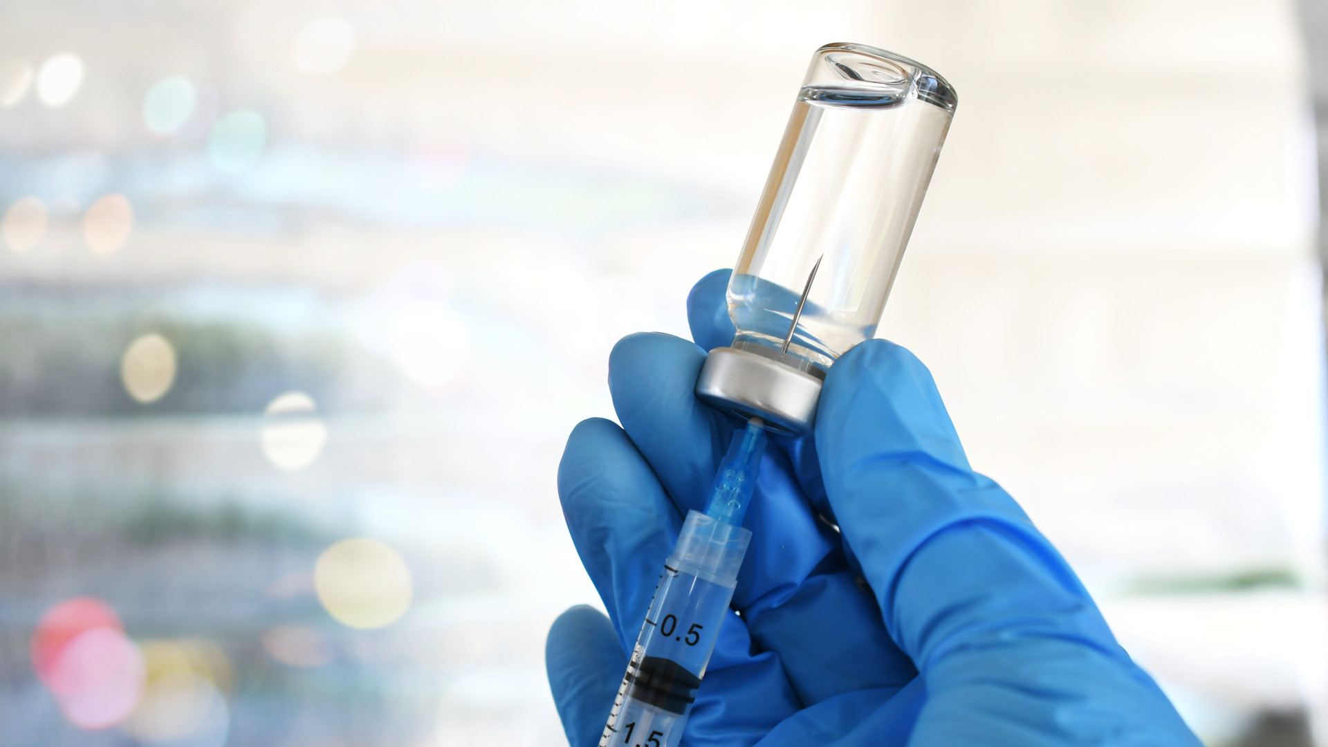 Kuruzslómaffiára csapott le a rendőrség: csodaszert ígértek, emberi életekkel játszottak – Forrás: Portfolio.hu