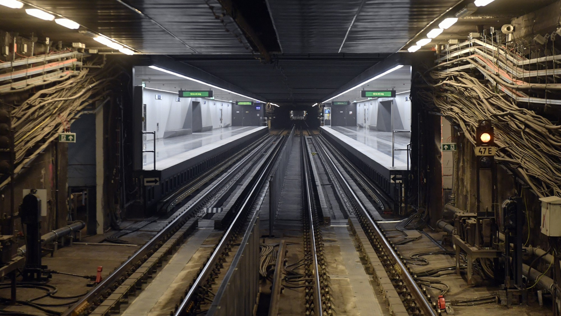 Metróbaleset történt Budapesten: pótlóbuszok lesznek a jövő héten, a rendőrség nyomozni kezdett