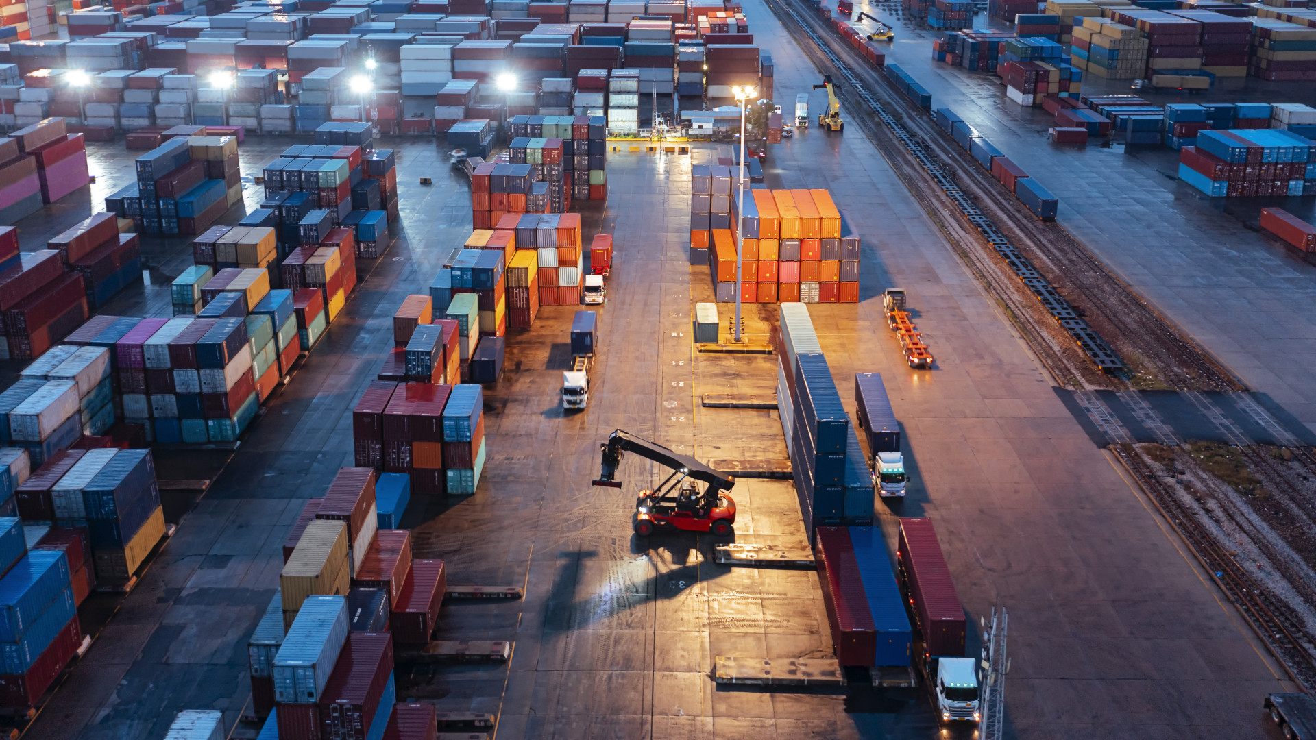 Európa drasztikus lépésre készül: nagyszabású programmal szabadulna meg a kínai csapdából – Forrás: Portfolio.hu