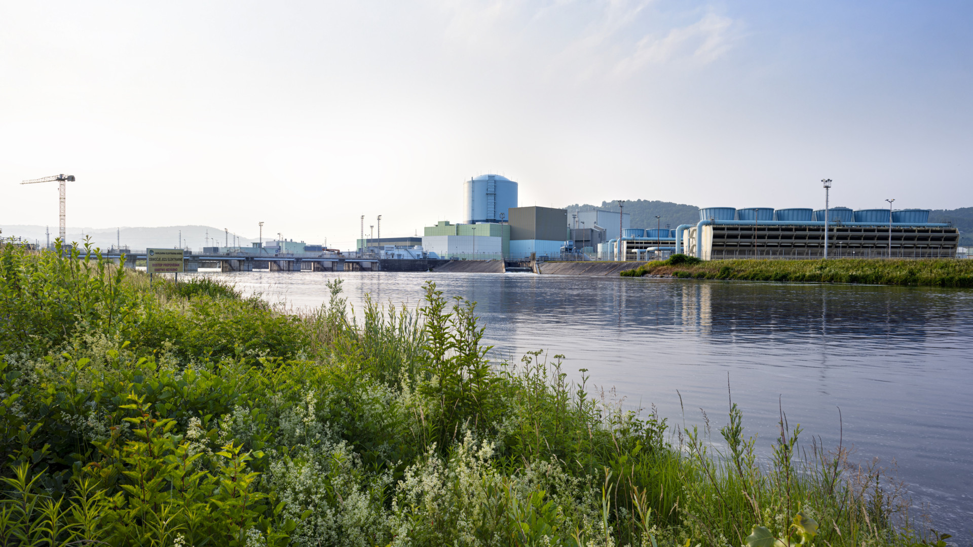 Új atomerőmű a szomszédunkban: Franciaország és Amerika lehet a befutó – Forrás: Portfolio.hu