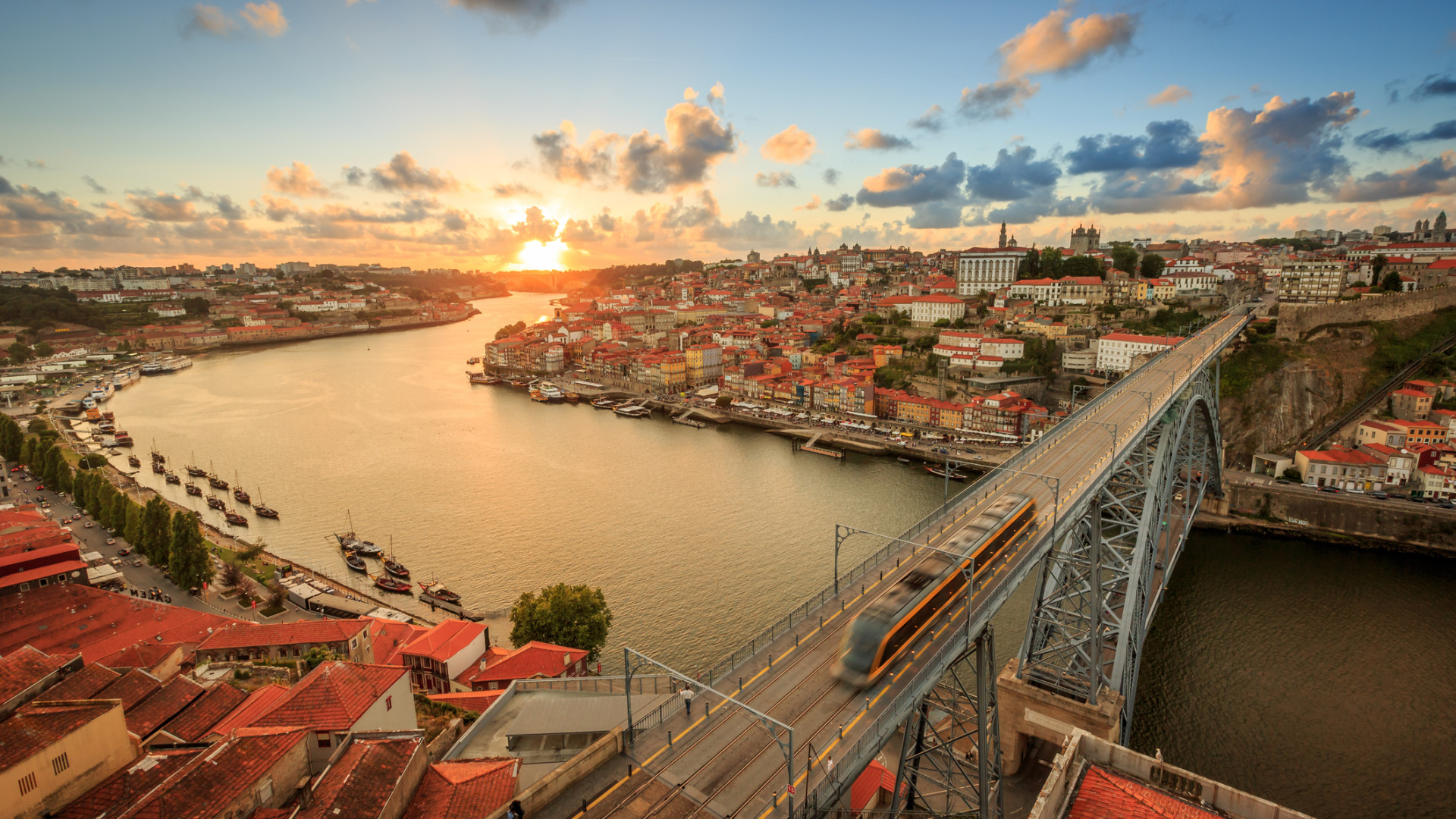 Az alkotmánybíróság torpedózta meg a bevándorlási törvényt, áll a bál Portugáliában – Forrás: Portfolio.hu