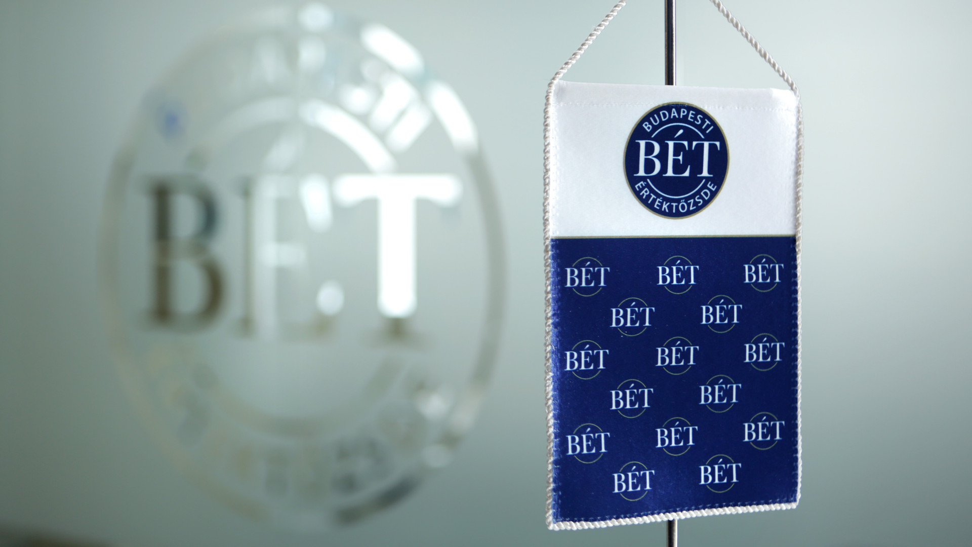 A magyar piac sem úszta meg a tőzsdei esést