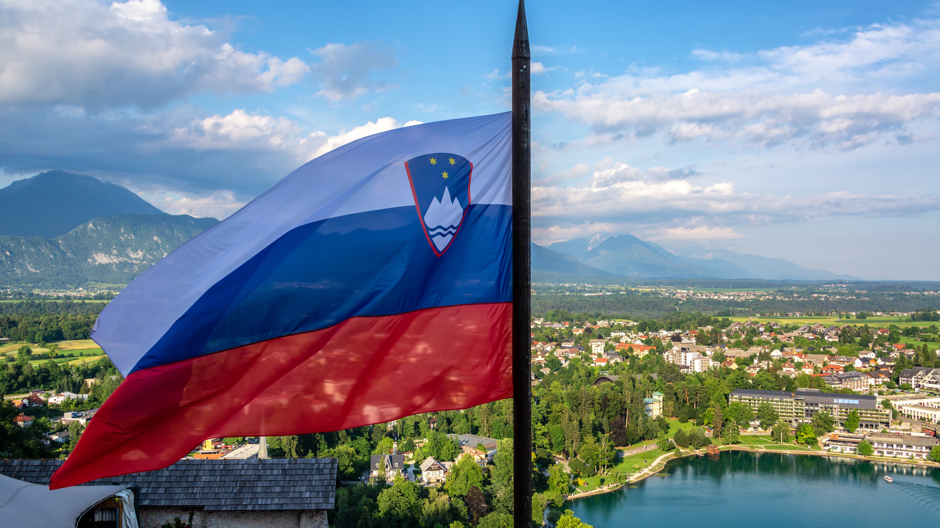 Új elnököt választott Szlovéniában az ellenzéki kereszténydemokrata párt – Forrás: Portfolio.hu