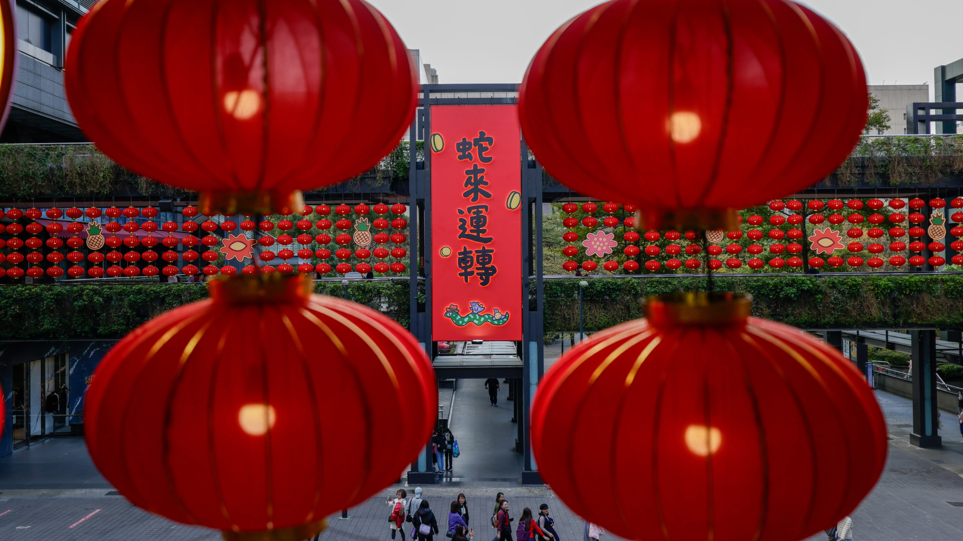 Mindenki menekül Trump vámjai elől, ezért lőtt ki a keleti gazdaság