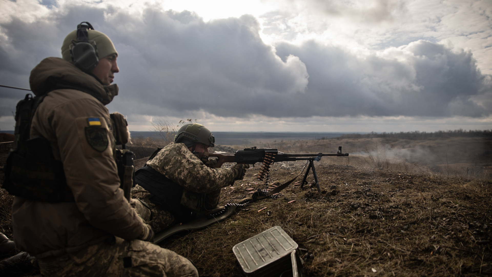 Hatalmas botrány tombol az ukrán elitben, megreccsent a védelem a keleti fronton – Híreink az ukrajnai háborúról pénteken – Forrás: Portfolio.hu