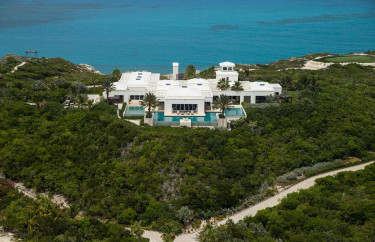 bérlés1(privateislands.com)