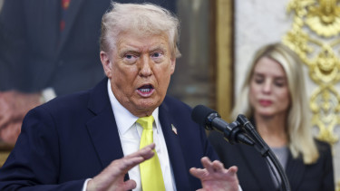 Kereskedelmi háború: drámai lépésre készül Donald Trump
