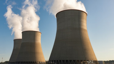 Súlyos gondok a francia atomflottánál, elszabadultak a költségek