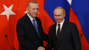 Telefonon egyeztetett Putyin és Erdogan
