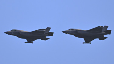 Megoldódhat az Sz-400-as nagy vitája: a NATO egyik legerősebb hatalma csúcsmodern ötödik generációs vadászgépeket kaphat