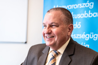 fábián lajos tritonlife