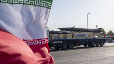 Kilőtte Irán a Fatah-1-es rakétát  – Ez lehet a legsúlyosabb csapás Izrael ellen?