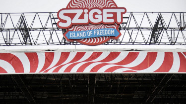 Szakadék szélén táncol a Sziget Fesztivál: külföldön is hullámokat vetett a sztori