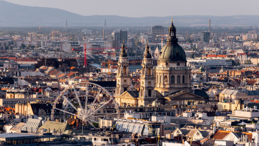 Duplázhatnak idén az ingatlanbefektetések, két ágazat pörgeti az egész piacot