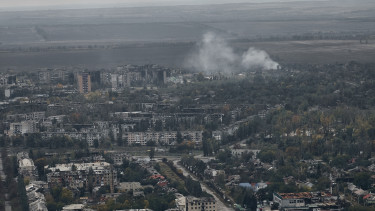 Friss jelentés érkezett a frontról: súlyos harcok dúlnak a stratégiai jelentőségű ukrán városban