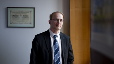 Nem tudsz róla, pedig ez a cég számít a legtöbbet a bank mellett, ha hitelt vennél fel