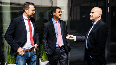 Eljött a rádöbbenés ideje: előbb-utóbb kitaszított lesz, aki nem lép a zöld gazdaság útjára
