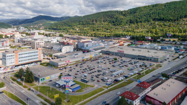 Mától jegyezhető az SPP – Auchan hipermarketportfólióval lépnének a lengyel piacra