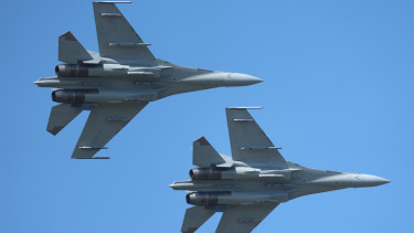 Súlyos incidens bukott ki: akcióba lendült Peking J-16-osa, két ellenséges vadászgép bánta