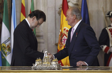 jános károly lemondás