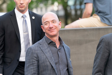 jeff bezos_shutter