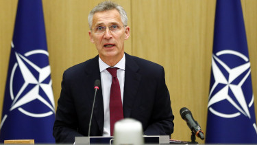 jens soltenberg nato fegyver