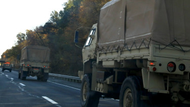Veszélyhelyzetet hirdetett az amerikai elnök, indulhatnak a Nemzeti Gárda egységei a fővárosba
