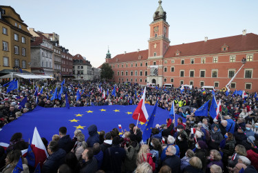 lengyelország tüntetések alkotmánybíróság európai unió