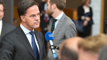 A NATO főtitkára megmondta Oroszországnak: nincs beleszólásotok, ki mehet Ukrajnába