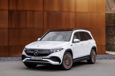 mercedes-benz eqb nyitó