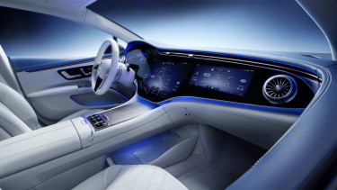 mercedes-benz eqs hyperscreen ketto