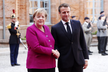 merkel macron