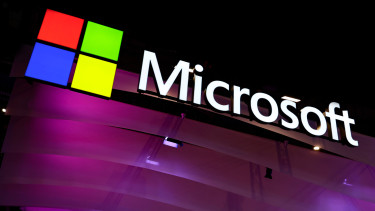 Tenger alatti kábeleket vágtak el, akadozik a Microsoft szolgáltatása