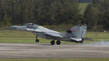 Lopott MiG-29 alkatrészek: vizsgálat indult a Minisztériumban, már a NATO is reagált az esetre