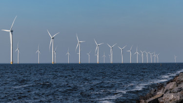 Globális jelentések: nagy fordulatot hozott a megújuló energia
