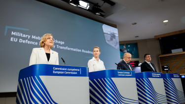 Beindítja a katonai mozgósítást az egész EU-ban Brüsszel, militarizálják a schengeni övezetet