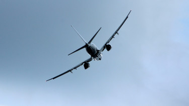 p-8 poseidon stock