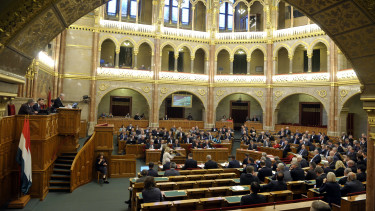 parlament mti